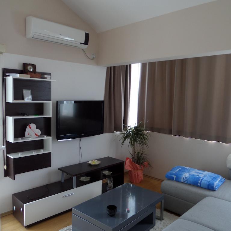 Agape Apartments Tivat Oda fotoğraf