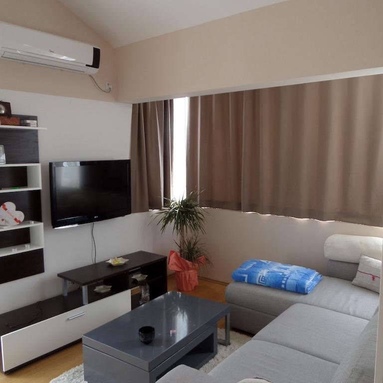 Agape Apartments Tivat Oda fotoğraf