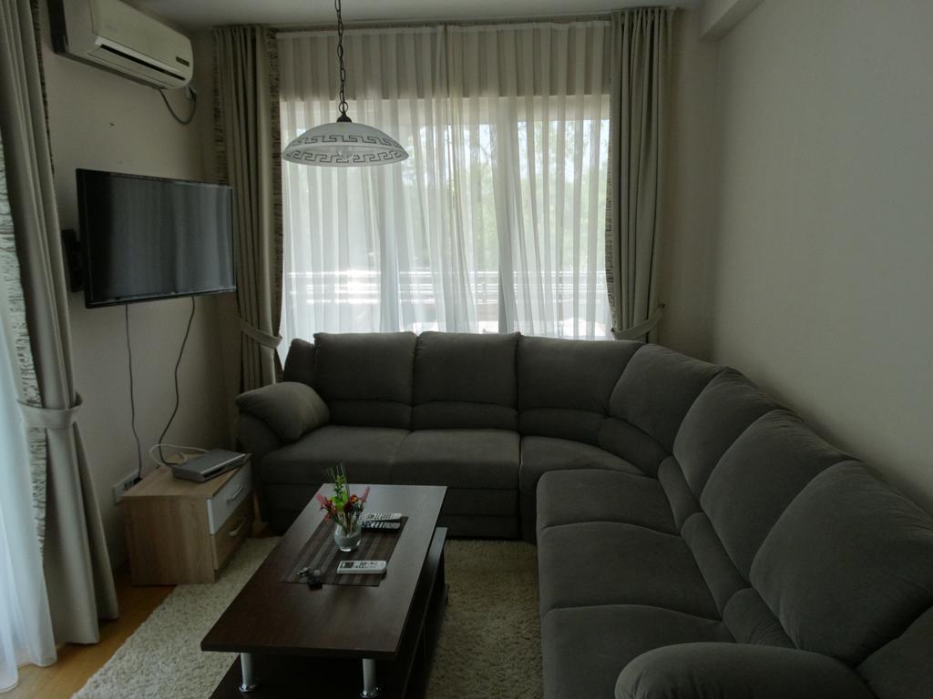 Agape Apartments Tivat Dış mekan fotoğraf