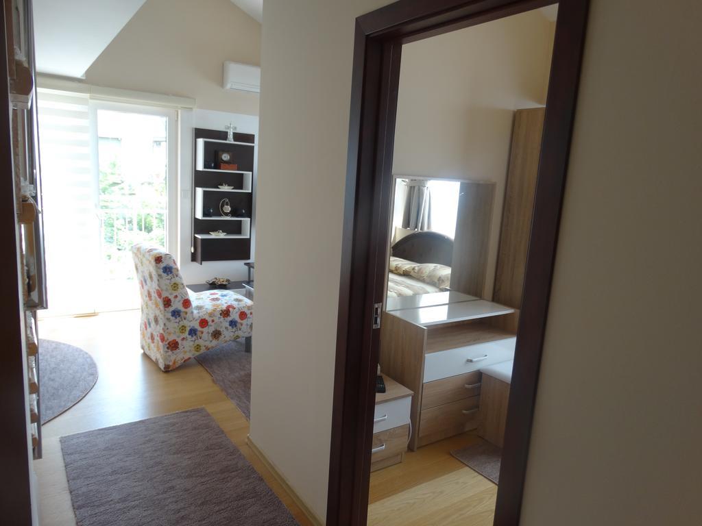 Agape Apartments Tivat Dış mekan fotoğraf