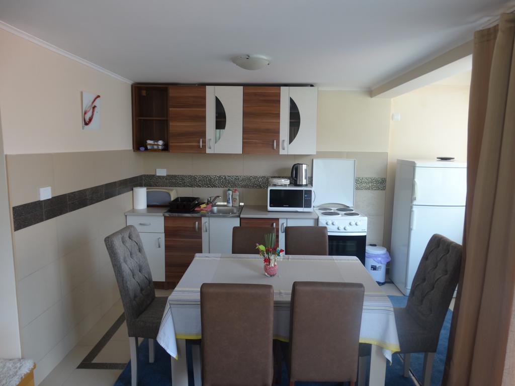 Agape Apartments Tivat Dış mekan fotoğraf